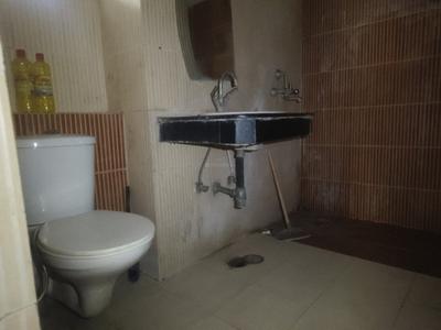 Image of 1700 Sq.ft 3 BHK Apartment / Flat for rent in Paramount Symphony, Crossings Republik, Ghaziabad for Rs. 24000