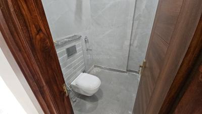 Image of 950 Sq.ft 3 BHK Builder Floor for sale in Sector 6 Rohini, New Delhi for Rs. 12500000