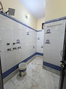 Bathroom Image of 891 Sq.ft 2.5 BHK Builder Floor for rent in Shastri Nagar New Delhi for Rs. 23000