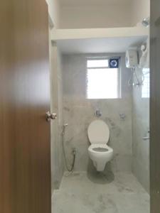 Common Bathroom Image of 520 Sq.ft 1 BHK Apartment / Flat for sale in Niwas Jade Gardens, Palghar Mumbai for Rs. 2999999