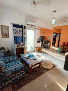 Bedroom Image of 1359 Sq.ft 3 BHK Apartment / Flat for sale in Paramount Floraville, Sector 137 Noida for Rs. 16300000