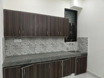 Kitchen Image of 750 Sq.ft 2 BHK Apartment / Flat for sale in Kambakshpur Noida for Rs. 3087100