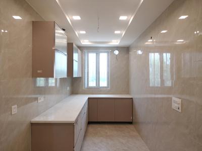 Kitchen Image of 1305 Sq.ft 3 BHK Builder Floor for sale in BPTP District 5, Sector 84 Faridabad for Rs. 13200000
