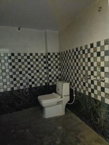 Bathroom Image of 600 Sq.ft 2 BHK Independent House for sale in Rajajipuram Lucknow for Rs. 2800000