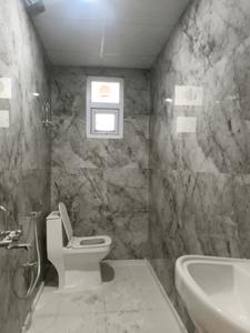Common Bathroom Image of 1070 Sq.ft 2 BHK Apartment / Flat for sale in Venice Aspire, Noida Extension Greater Noida for Rs. 4275000