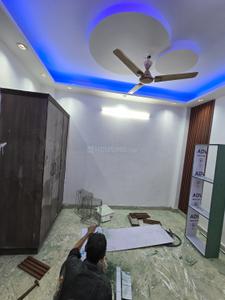 Bedroom Image of 901 Sq.ft 3 BHK Builder Floor for sale in Laxmi Nagar New Delhi for Rs. 7500000