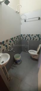 Bathroom Image of 1400 Sq.ft 2 BHK Independent House for rent in Raghavendra Nagar Mysore for Rs. 12000