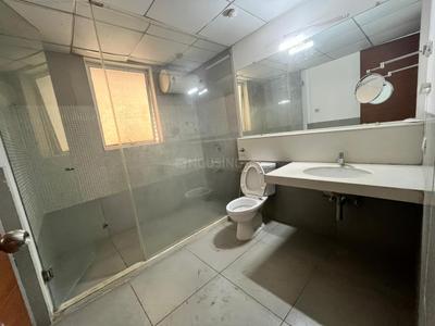 Bathroom Image of 2210 Sq.ft 3.5 BHK Apartment / Flat for sale in Marvel Brisa, Baner Pune for Rs. 37000000