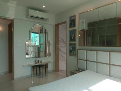 Bedroom Image of 1200 Sq.ft 3 BHK Apartment / Flat for sale in Kandivali West Mumbai for Rs. 33000000