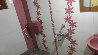 Bathroom Image of 1200 Sq.ft 2 BHK Independent House for rent in Cheemasandra Bengaluru for Rs. 12000