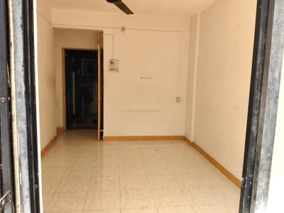 Living Room Image of 650 Sq.ft 1 BHK Apartment / Flat for rent in Hemant Kamala City, Katraj Pune for Rs. 14000