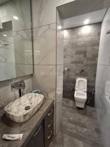 Bathroom Image of 1050 Sq.ft 3 BHK Apartment / Flat for rent in Wadhwana Madhuban Heights, Borivali West Mumbai for Rs. 80000