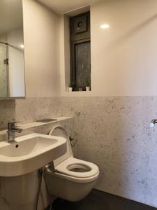 Common Bathroom Image of 780 Sq.ft 2 BHK Apartment / Flat for sale in Ashapura Zynergy, Chembur Mumbai for Rs. 19000000