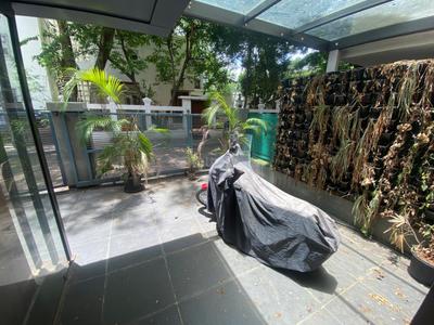 Balcony Image of 2000 Sq.ft 3.5 BHK Duplex for rent in Koregaon Park Pune for Rs. 100000
