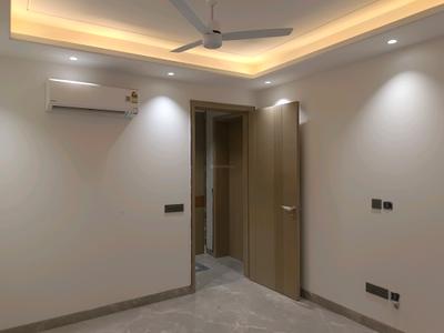 Bedroom Image of 2400 Sq.ft 4 BHK Builder Floor for sale in DLF Phase 2 Gurgaon for Rs. 52100000