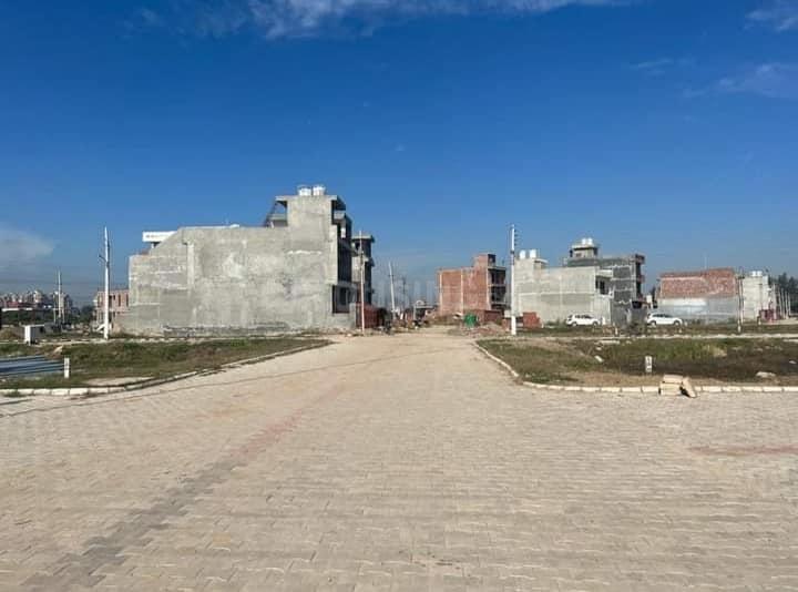 Gillco Valley Sector 115 Main Image 1