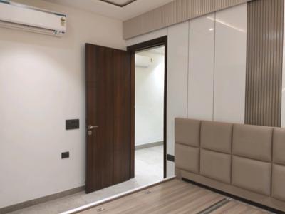 Bedroom Image of 1800 Sq.ft 3 BHK Builder Floor for sale in Vikaspuri New Delhi for Rs. 33500000
