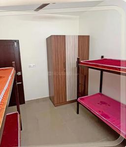 Bedroom Image of Aashiana Ladies Hostel  in Edappally, Kochi