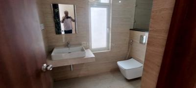 Bathroom Image of 3094 Sq.ft 4 BHK Apartment / Flat for sale in Auro Kohinoor, Kothaguda Hyderabad for Rs. 47000000