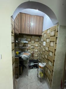 Kitchen Image of 360 Sq.ft 1 BHK Builder Floor for sale in Shalimar Bagh New Delhi for Rs. 3500000