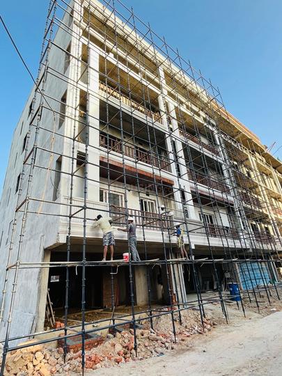 Urban Blossom Main Image 1