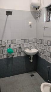 Bathroom Image of 1150 Sq.ft 2 BHK Independent House for sale in Vallikode Palakkad for Rs. 6000000