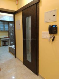 Hall Image of 550 Sq.ft 1 BHK Apartment / Flat for sale in Lodha Amara, Kolshet Thane for Rs. 7599999