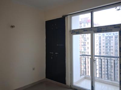 Bedroom Image of 1300 Sq.ft 3 BHK Apartment / Flat for rent in Amrapali Zodiac, Sector 120 Noida for Rs. 26000