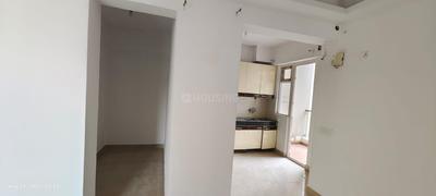 Kitchen Image of 1700 Sq.ft 3 BHK Apartment / Flat for rent in Spacetech Edana, Alpha I Greater Noida for Rs. 28000