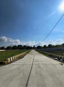 Image of 1000 Sq.ft Residential Plot / Land for sale in Banthra Sikander Pur, Lucknow for Rs. 2050000