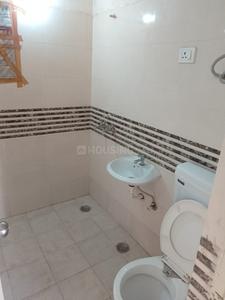 Bathroom Image of 690 Sq.ft 2 BHK Apartment / Flat for sale in Shree Green Court, Sector 90 Gurgaon for Rs. 7100000