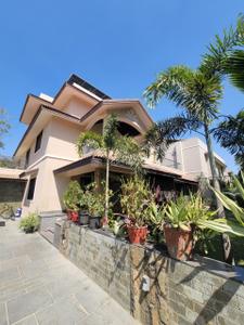 Image of 5850 Sq.ft 6 BHK Independent House for sale in Thaltej, Ahmedabad for Rs. 160000000