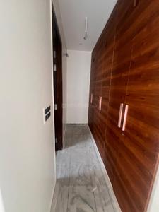 Bedroom Image of 2700 Sq.ft 4 BHK Builder Floor for rent in Naraina New Delhi for Rs. 115000
