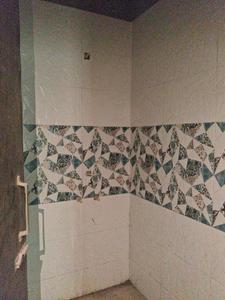 Common Bathroom Image of 900 Sq.ft 2 BHK Apartment / Flat for sale in JMK Sholin Homes One, Sector 73 Noida for Rs. 3600000