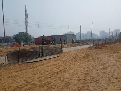 Image of 650 Sq.ft 2 BHK Apartment / Flat for sale in Diplomats Golf Link, Sector 110, Gurgaon for Rs. 6300000