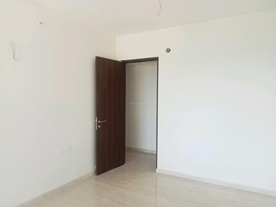 Bedroom Image of 1800 Sq.ft 4 BHK Apartment / Flat for rent in Kalpataru Magnus, Bandra East Mumbai for Rs. 330000