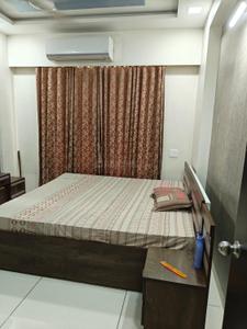 Bedroom Image of 1800 Sq.ft 3 BHK Apartment / Flat for rent in Devkunj Devkunj, Motera Ahmedabad for Rs. 40000