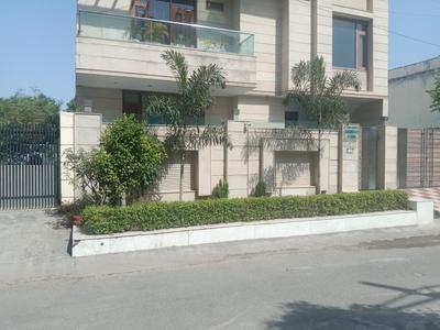 Bedroom Image of 1350 Sq.ft 3 BHK Independent House for rent in Ansal Sushant Greens, Huda Sectors Panipat for Rs. 25000