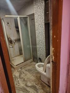 Bathroom Image of 550 Sq.ft 1 RK Independent House for rent in Alpha II Greater Noida for Rs. 12500