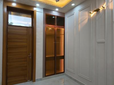 Bedroom Image of 1370 Sq.ft 3 BHK Builder Floor for sale in Indirapuram Ghaziabad for Rs. 13000000