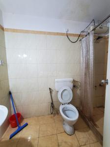 Bathroom Image of 1250 Sq.ft 2 BHK Villa for rent in Karia Konark Campus, Viman Nagar Pune for Rs. 55000