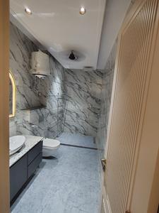 Bathroom Image of 1890 Sq.ft 4 BHK Builder Floor for sale in Mansarover Garden New Delhi for Rs. 46000000