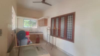 Balcony Image of 4000 Sq.ft 4 BHK Independent House for sale in Vennala Kochi for Rs. 37500000
