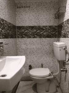 Image of 500 Sq.ft 1 BHK Builder Floor for rent in Shahdara, New Delhi for Rs. 10600
