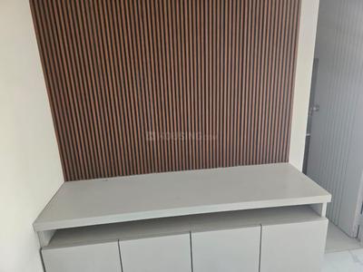 Bathroom Image of 3000 Sq.ft 3.5 BHK Apartment / Flat for rent in Omega 1 Greater Noida for Rs. 35000