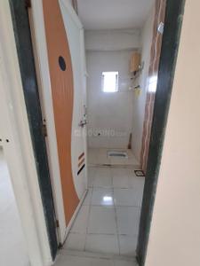 Bathroom Image of 800 Sq.ft 2 BHK Apartment / Flat for sale in Ankleshwar GIDC Ankleshwar for Rs. 2500000