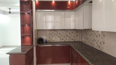 Kitchen Image of 1940 Sq.ft 4 BHK Apartment / Flat for sale in Sector 168 Noida for Rs. 12600000