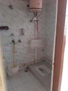Bathroom Image of 960 Sq.ft 2 BHK Apartment / Flat for sale in Anandpuri Patna for Rs. 8500000