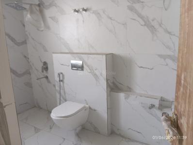 Bathroom Image of 1752 Sq.ft 3 BHK Apartment / Flat for sale in Bhowanipore Kolkata for Rs. 31000000