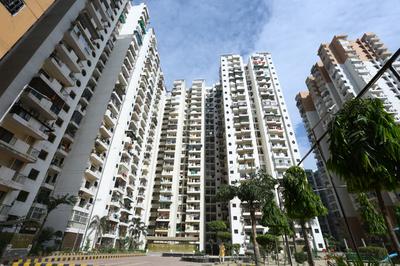 Image of 995 Sq.ft 2 BHK Apartment / Flat for sale in Charms Castle, Raj Nagar Extension, Ghaziabad for Rs. 6500000